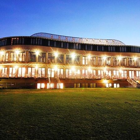 Oxford University Club Luaran gambar